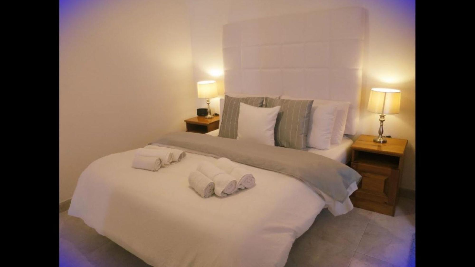 Seafront Apartment Terrace, Lounger & Panoramic Ocean Views Mellieħa Dış mekan fotoğraf