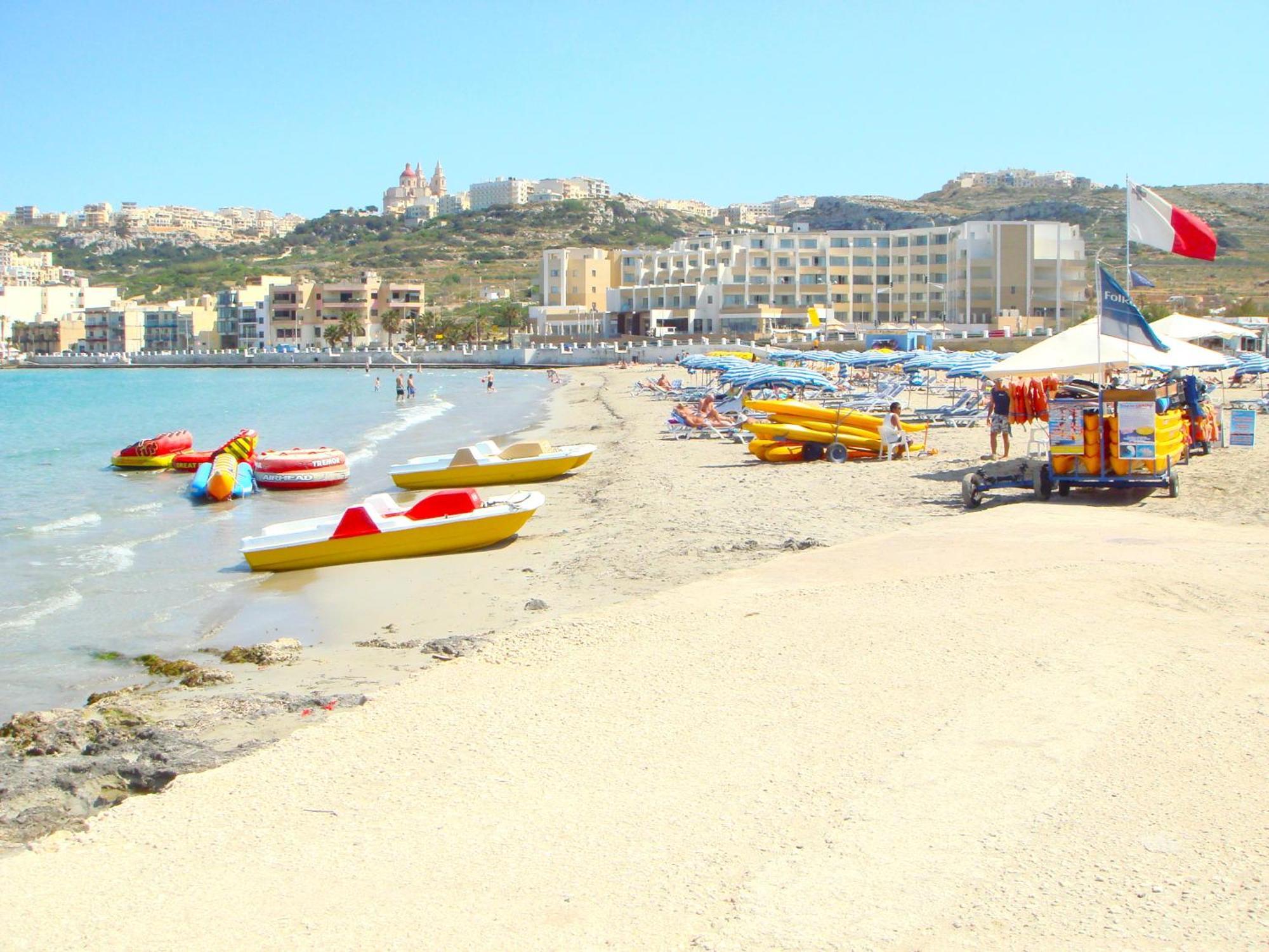 Seafront Apartment Terrace, Lounger & Panoramic Ocean Views Mellieħa Dış mekan fotoğraf